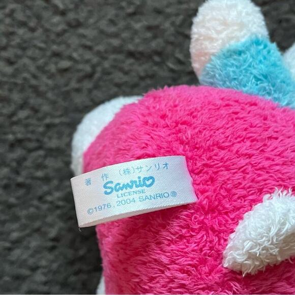 Hello Kitty 2004 Plush Stuffed Animal - Picture 4 of 5